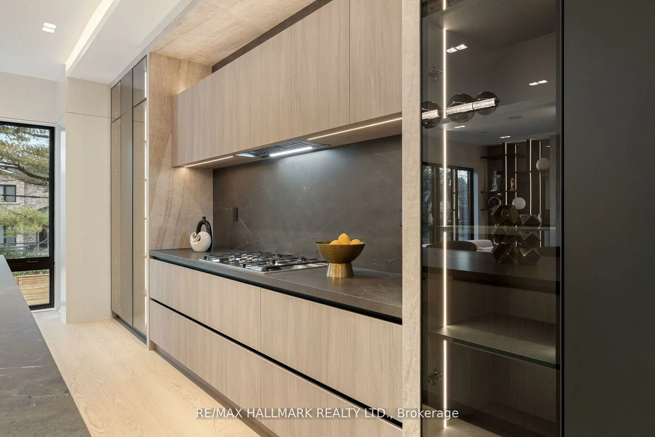 652, Bedford Park, Bedford Park-Nortown, Toronto