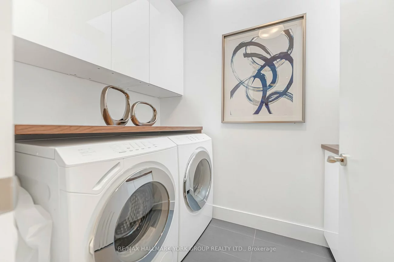 840, Richmond, Trinity-Bellwoods, Toronto