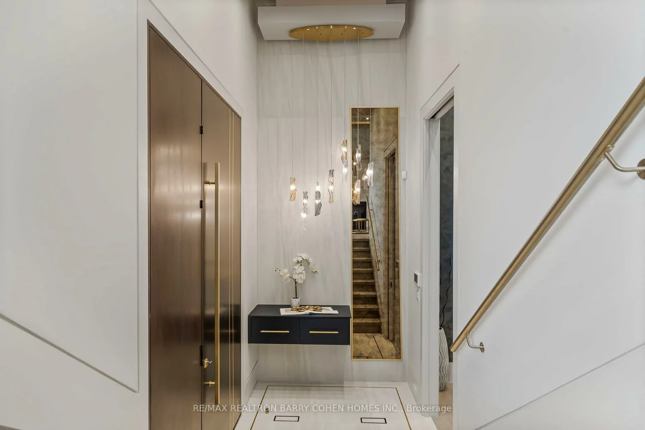 49, Abitibi, Newtonbrook East, Toronto