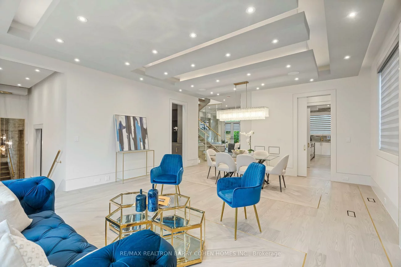 49, Abitibi, Newtonbrook East, Toronto