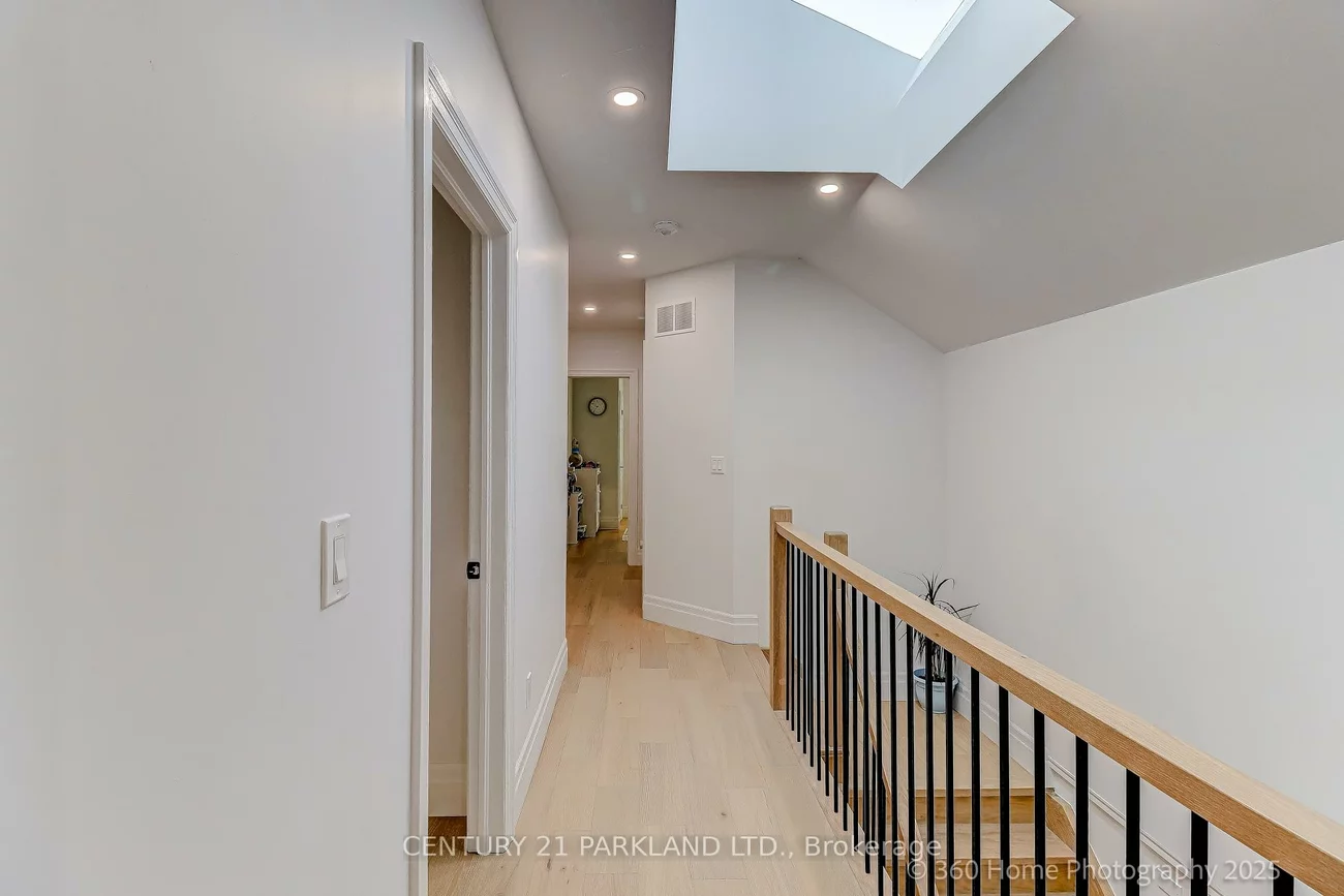 30, Glen Echo, Lawrence Park North, Toronto