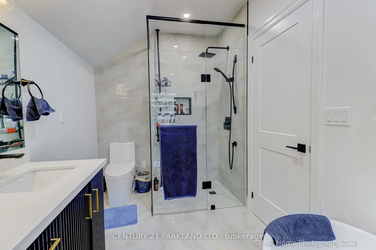 30, Glen Echo, Lawrence Park North, Toronto