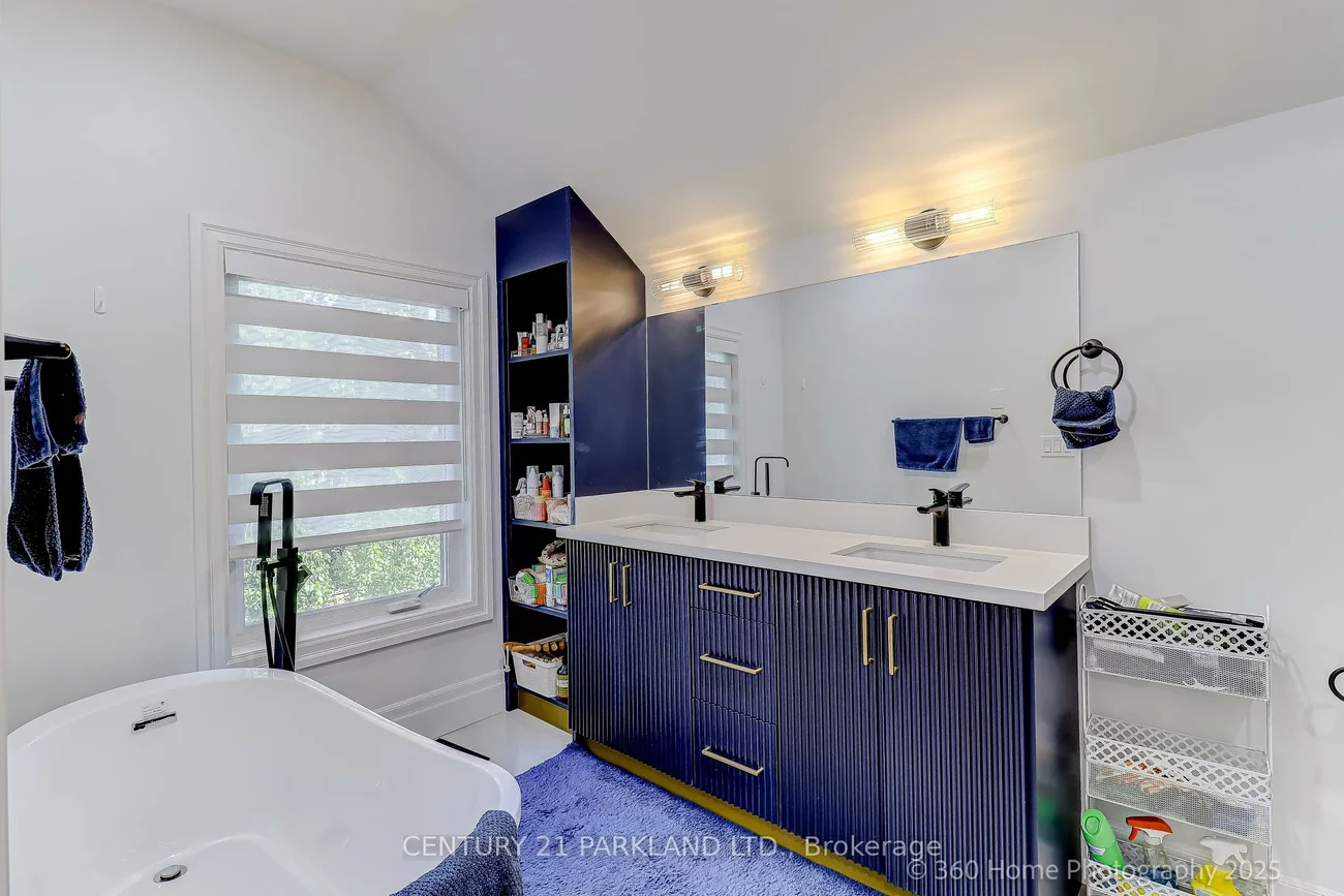 30, Glen Echo, Lawrence Park North, Toronto