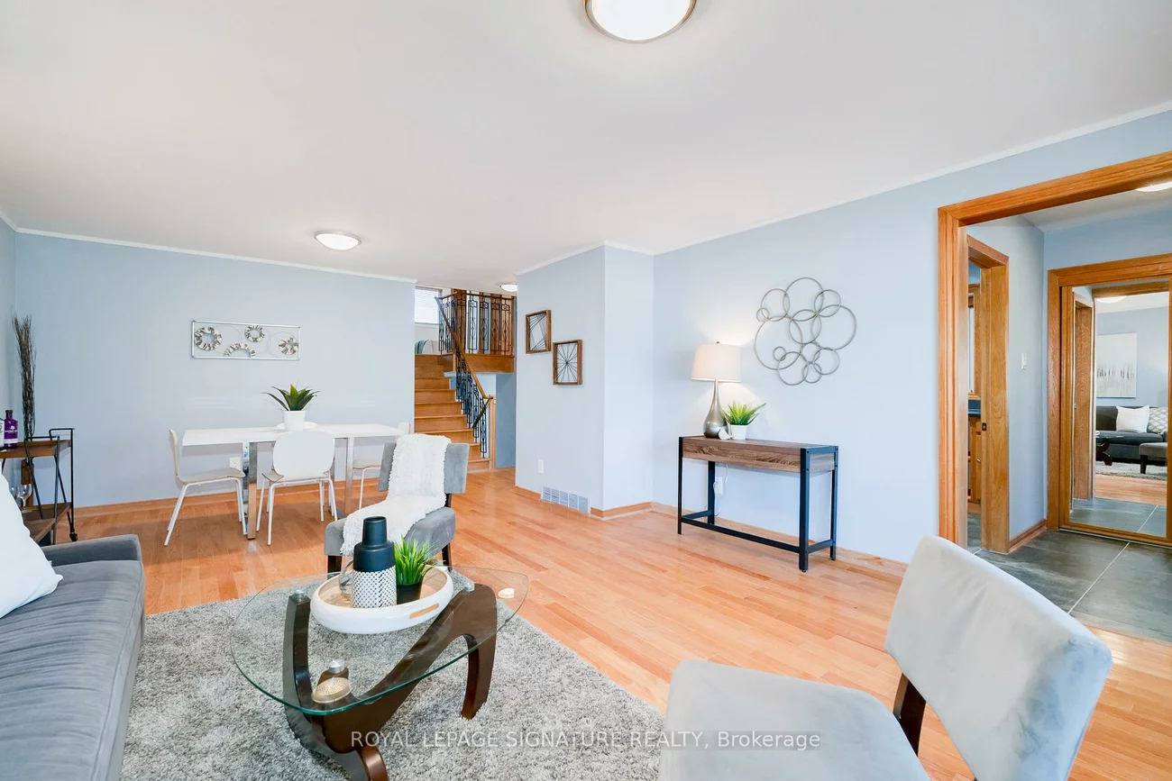 15, Prattley, Don Valley Village, Toronto