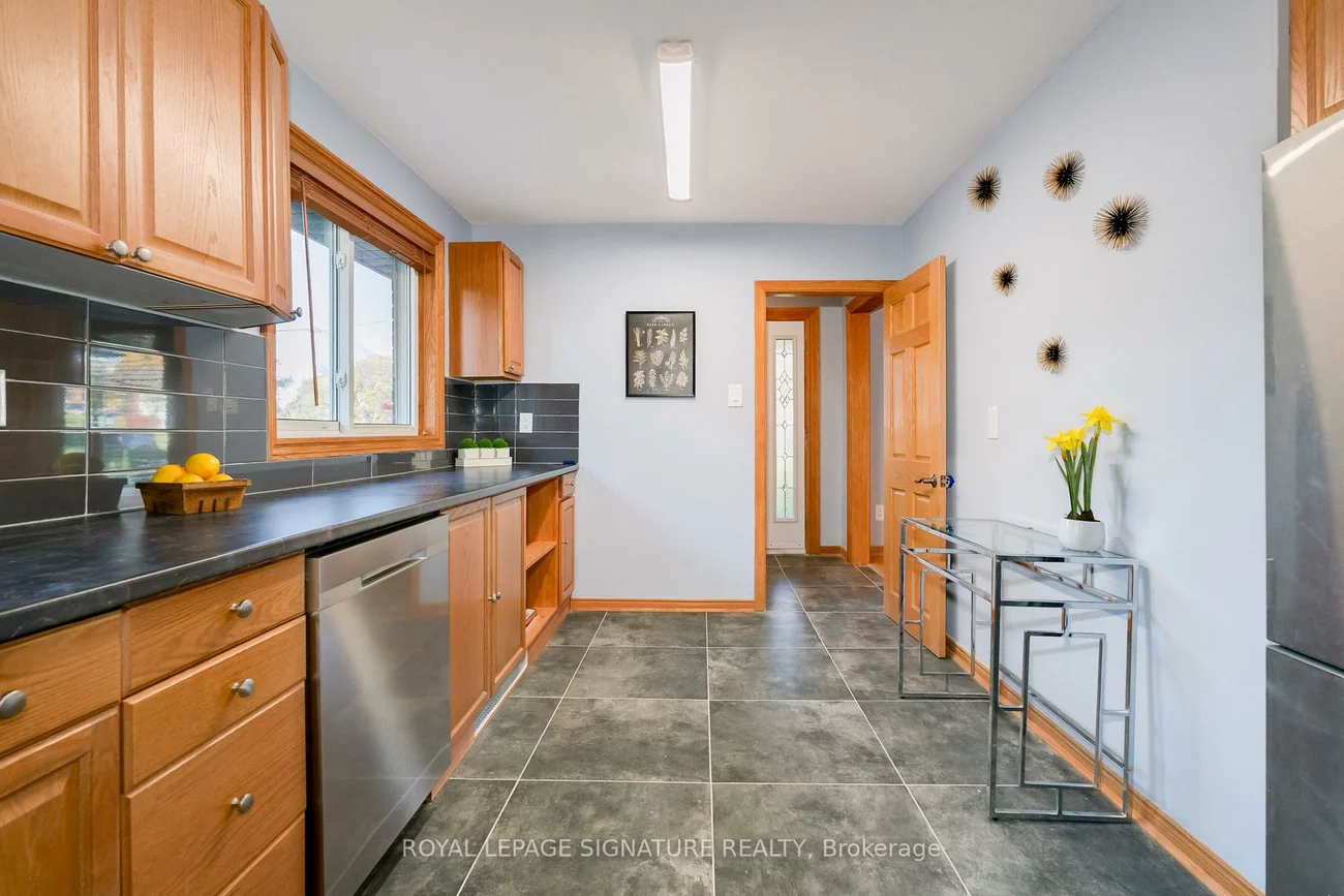 15, Prattley, Don Valley Village, Toronto