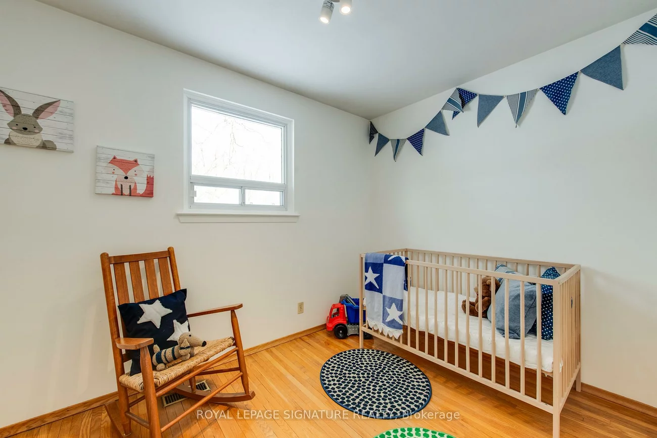 22, Bellbury, Don Valley Village, Toronto