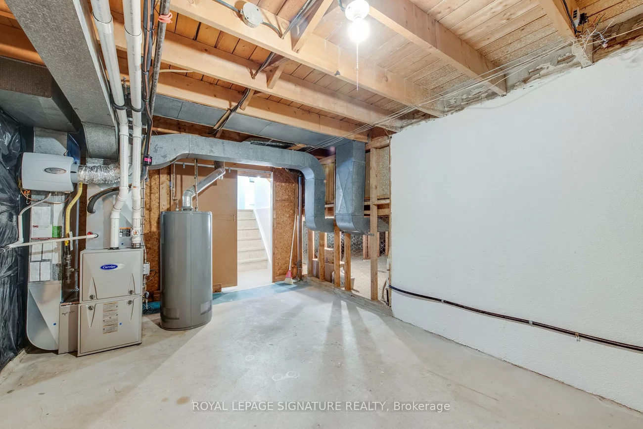 22, Bellbury, Don Valley Village, Toronto