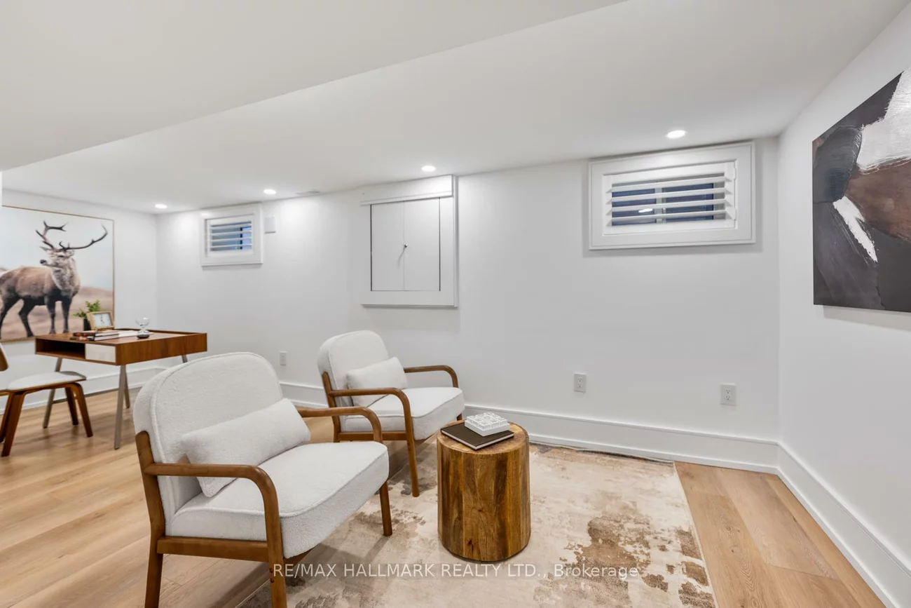 86, Albertus, Lawrence Park South, Toronto