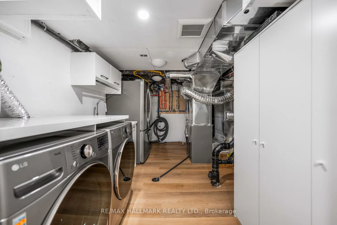 86, Albertus, Lawrence Park South, Toronto