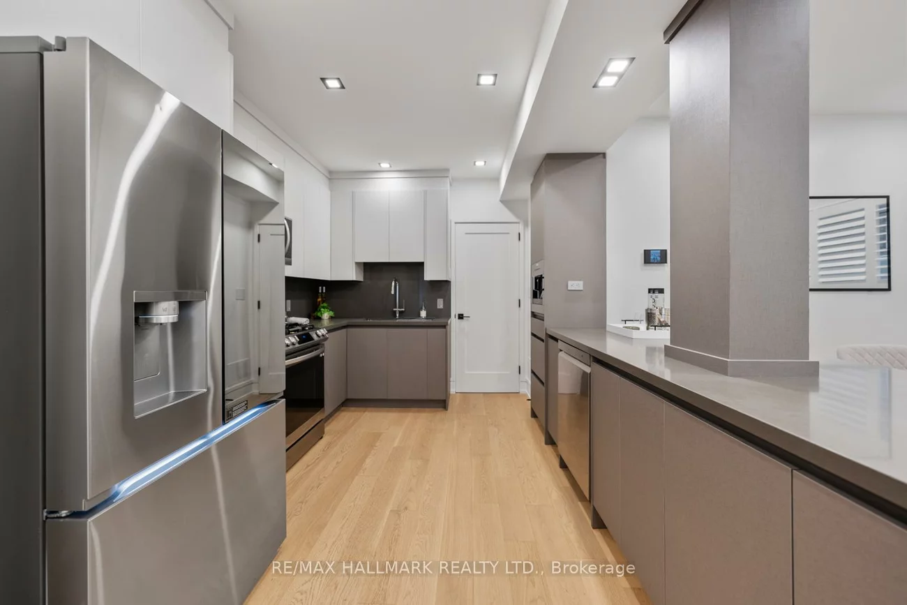 86, Albertus, Lawrence Park South, Toronto