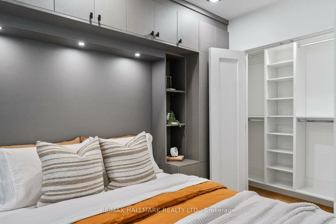 86, Albertus, Lawrence Park South, Toronto