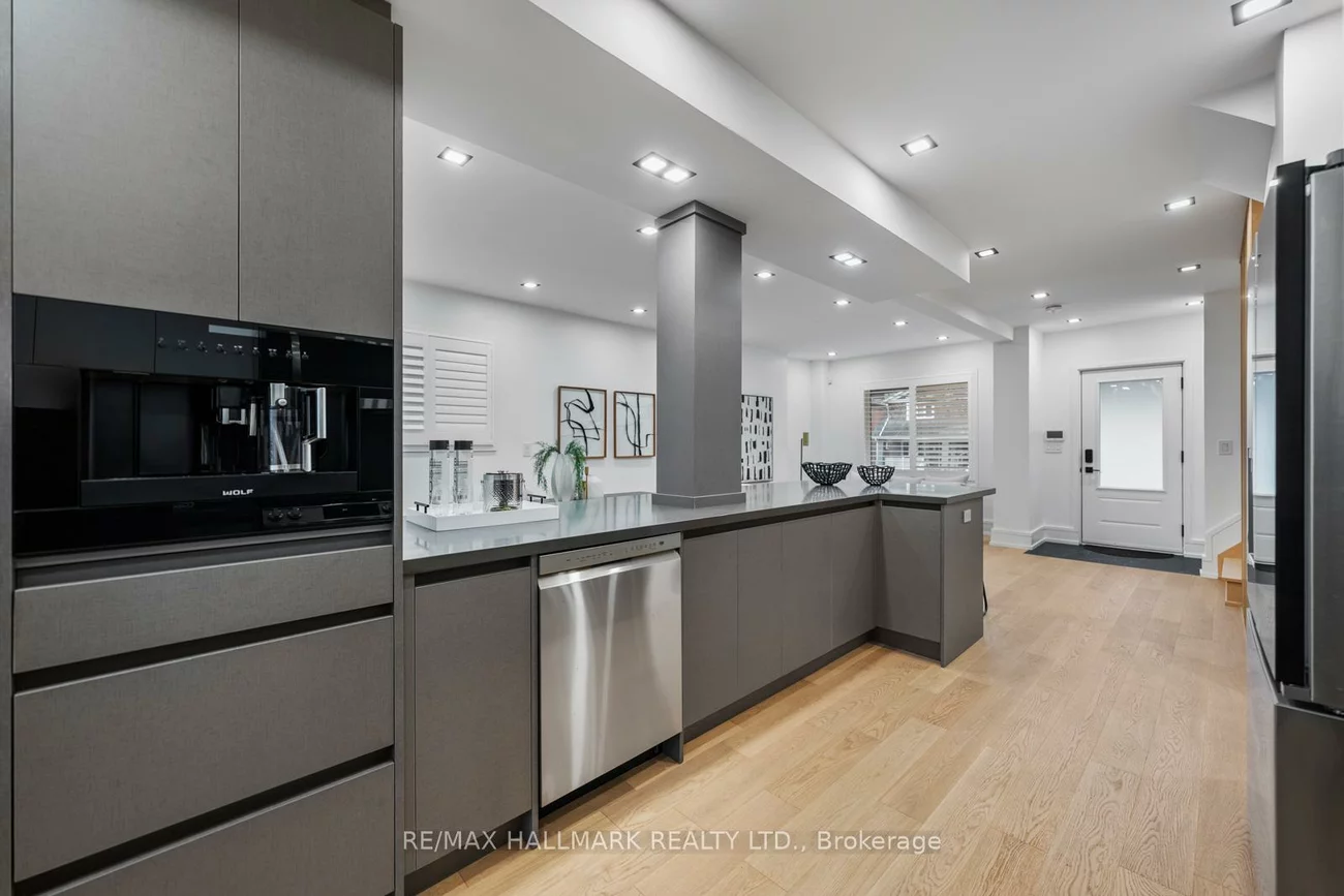 86, Albertus, Lawrence Park South, Toronto