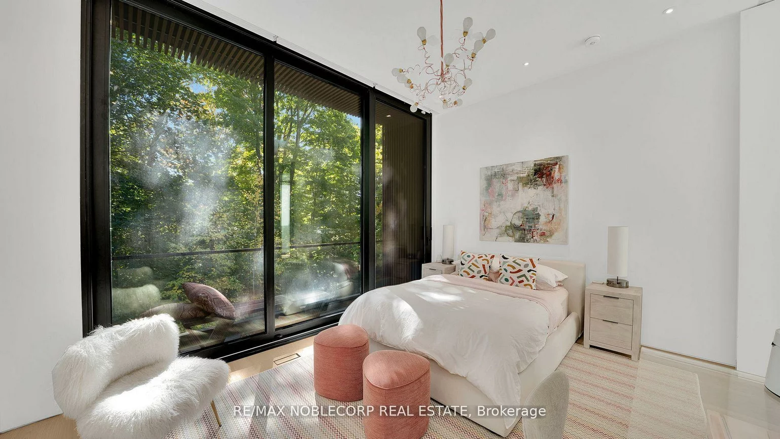 7, Waxwing, Banbury-Don Mills, Toronto