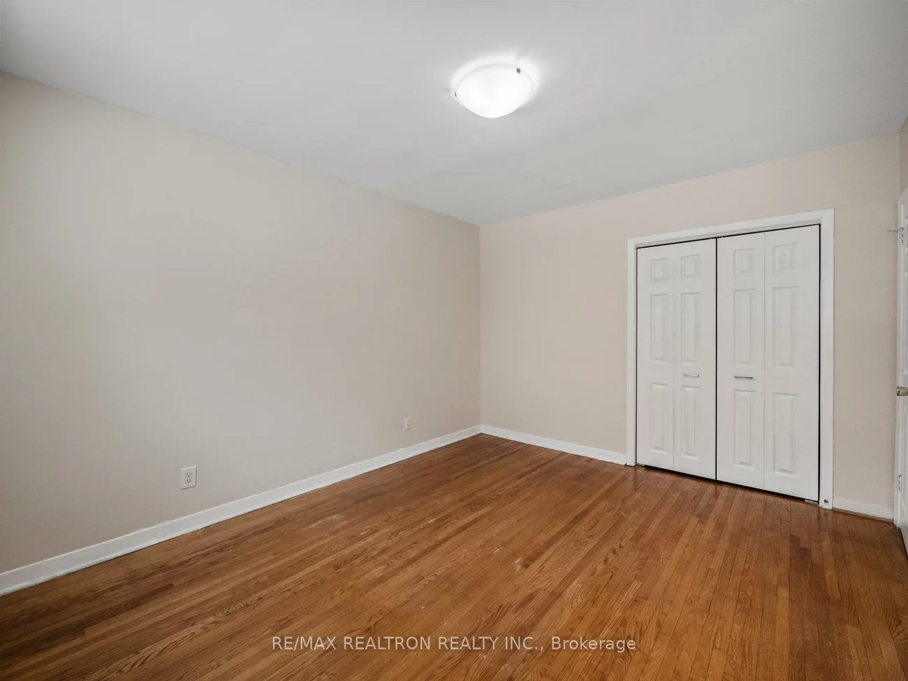 337, Wilmington, Bathurst Manor, Toronto