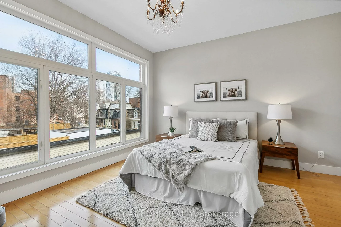 488, King, Moss Park, Toronto