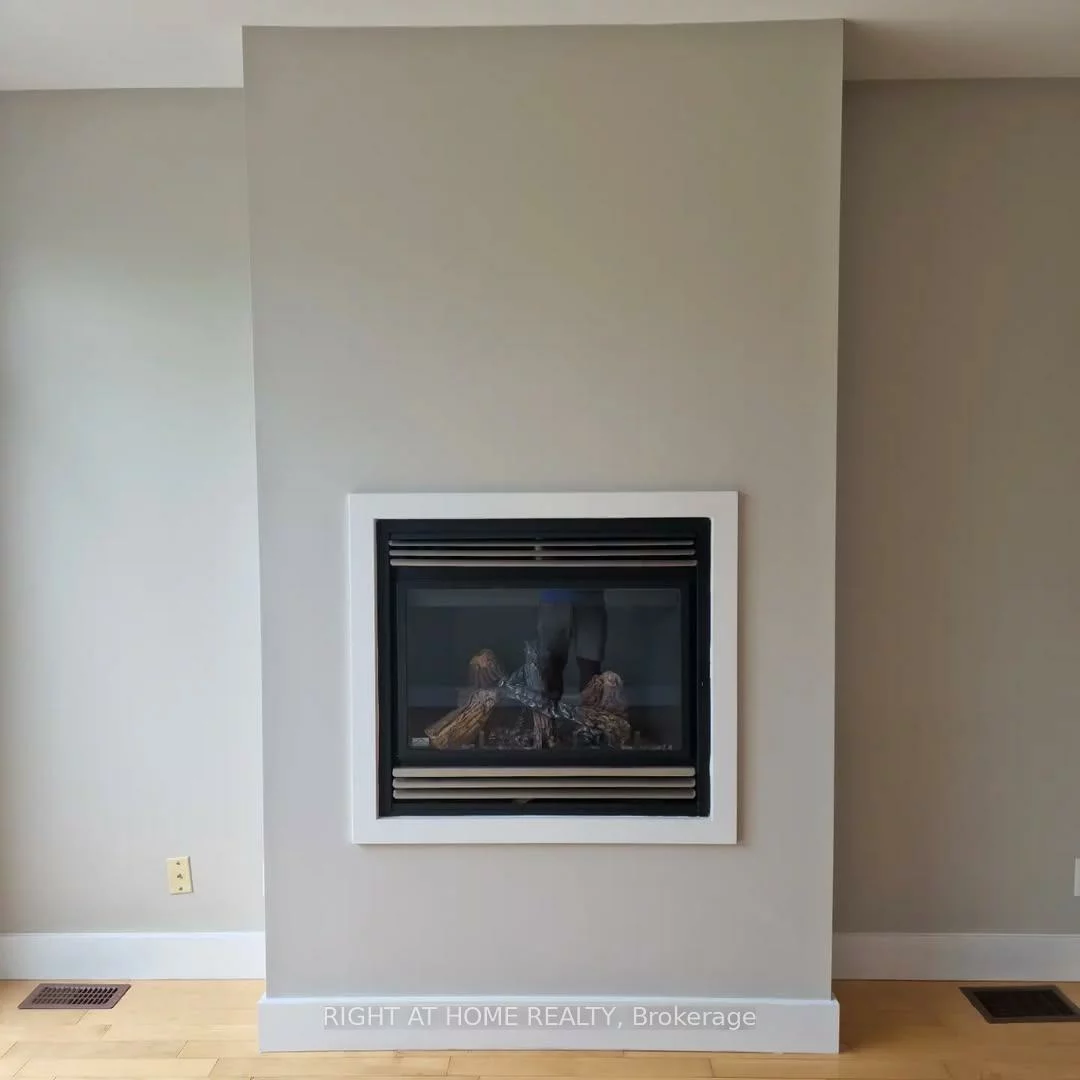 488, King, Moss Park, Toronto