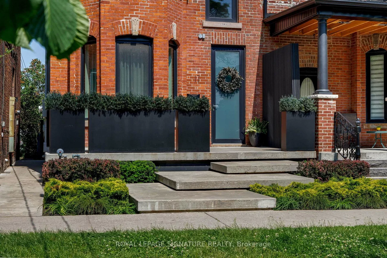 17, Lakeview, Trinity-Bellwoods, Toronto