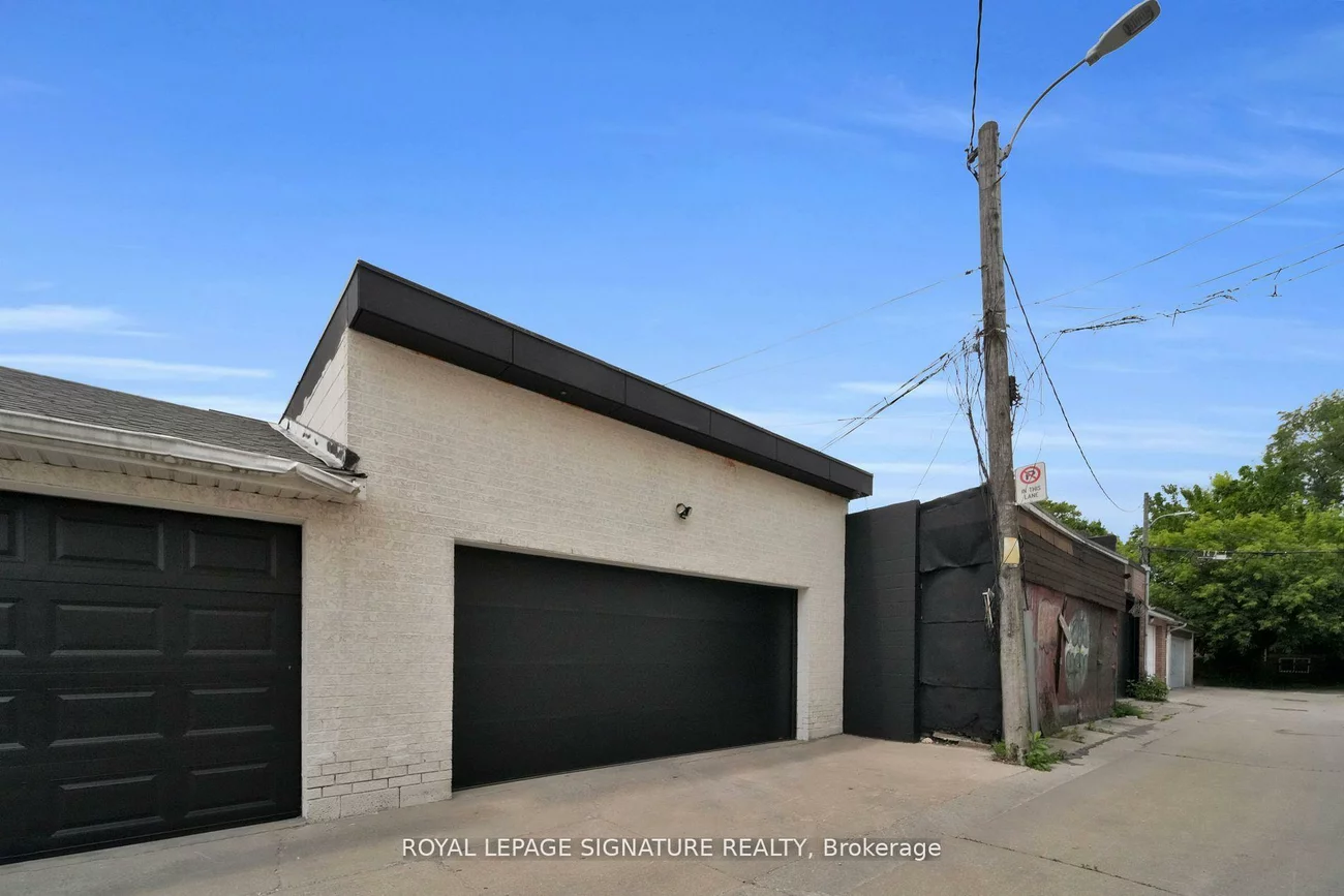 17, Lakeview, Trinity-Bellwoods, Toronto