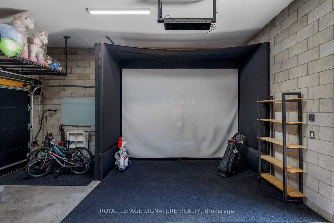 17, Lakeview, Trinity-Bellwoods, Toronto