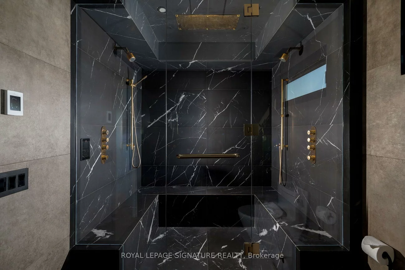 17, Lakeview, Trinity-Bellwoods, Toronto