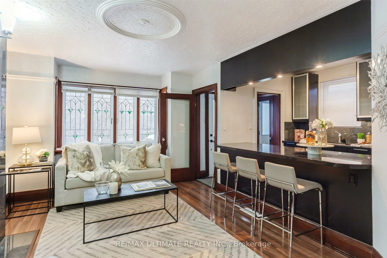 46, Lorindale, Lawrence Park North, Toronto