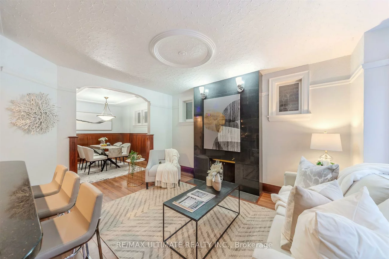 46, Lorindale, Lawrence Park North, Toronto