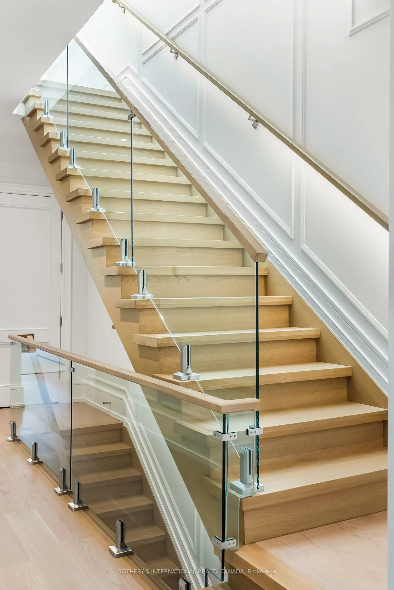 734, Avenue, Forest Hill South, Toronto