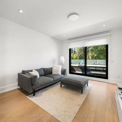 734, Avenue, Forest Hill South, Toronto