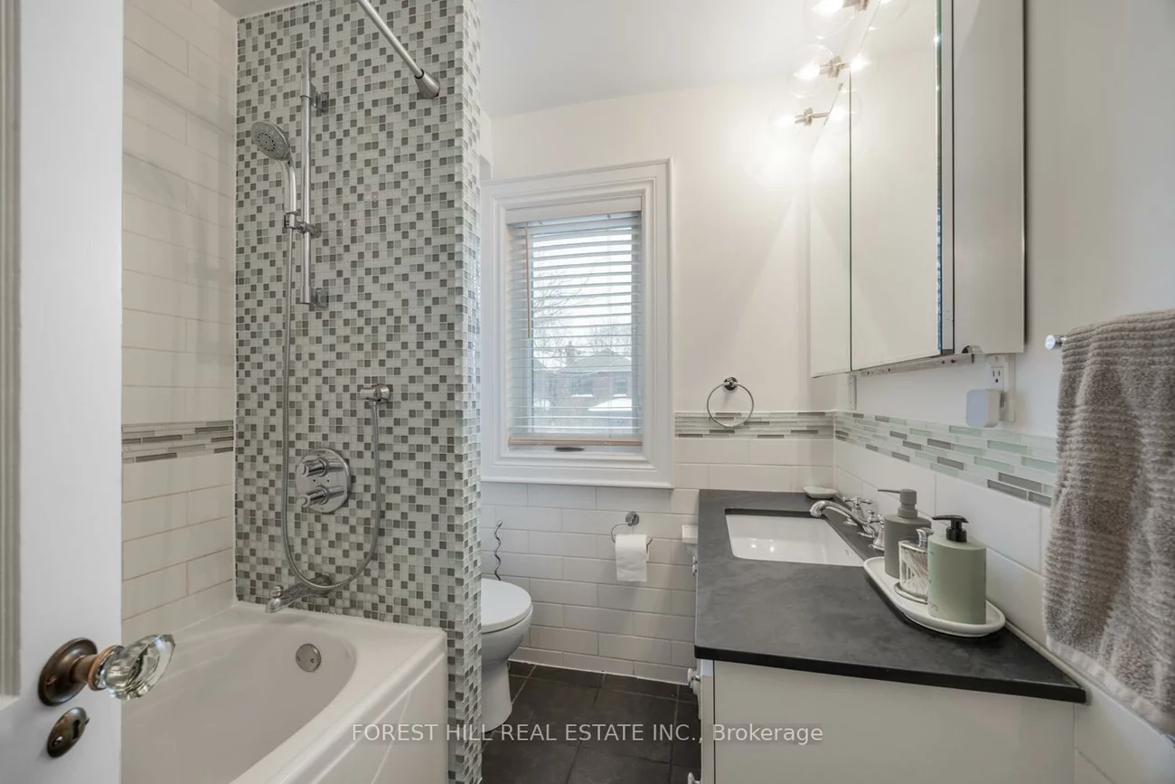 336, Arlington, Humewood-Cedarvale, Toronto