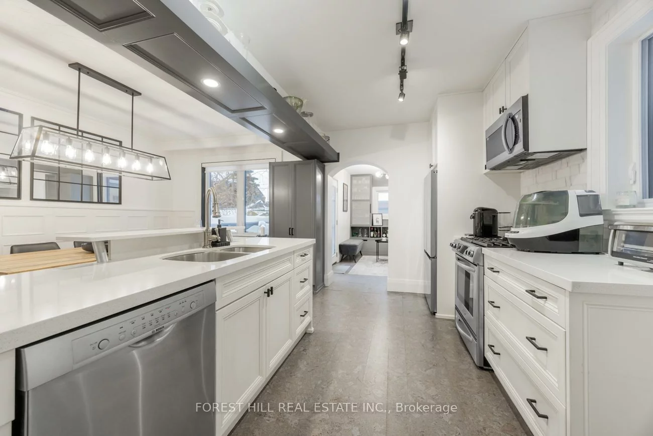 336, Arlington, Humewood-Cedarvale, Toronto