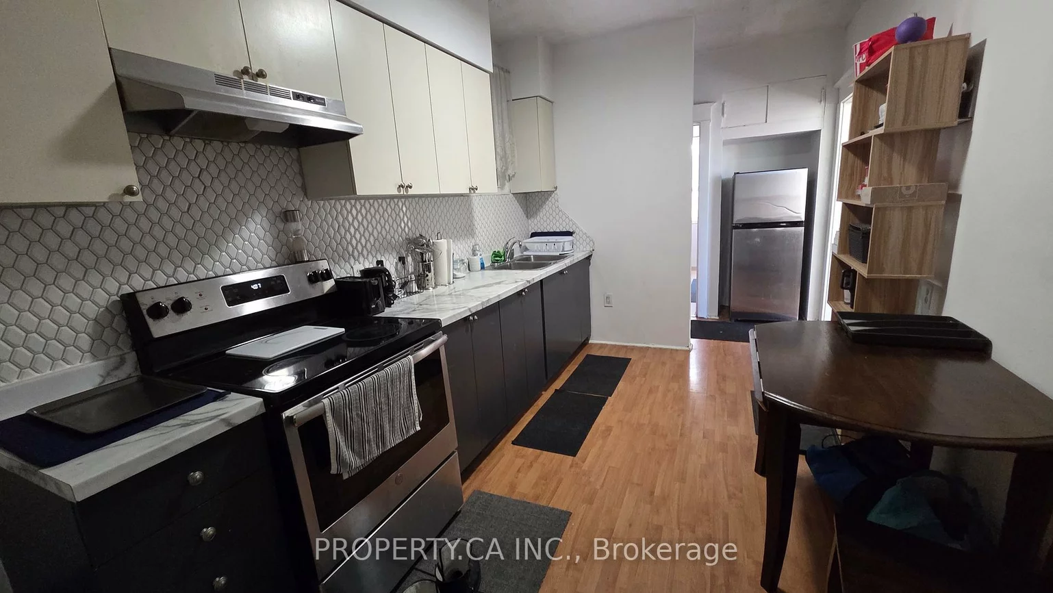 123, Barton, Annex, Toronto