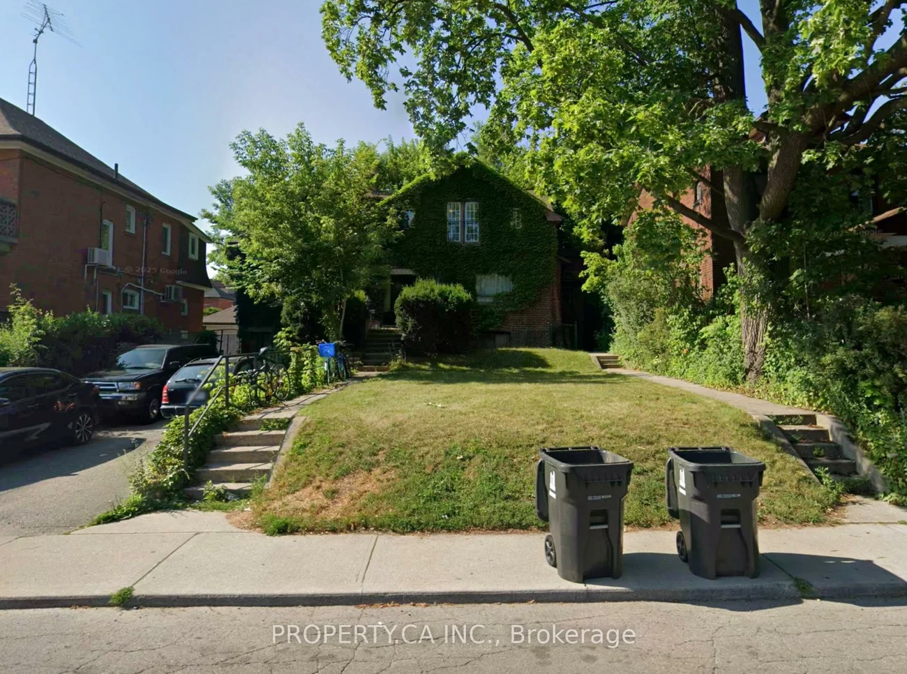 4, Glenhurst, Oakwood Village, Toronto