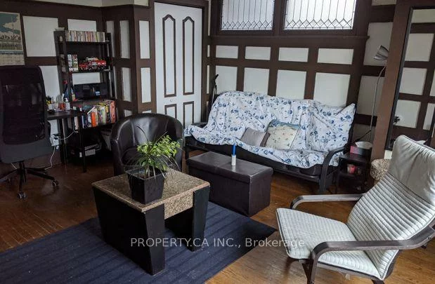 4, Glenhurst, Oakwood Village, Toronto