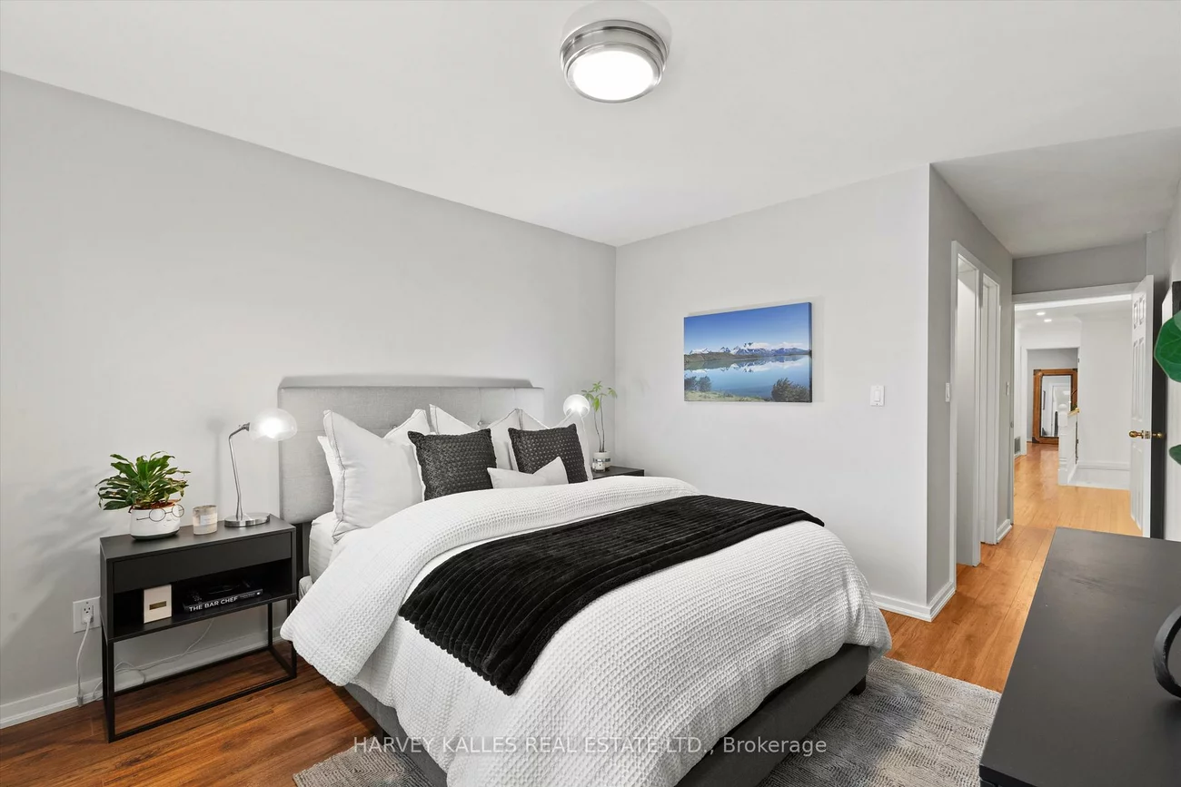 277, Concord, Palmerston-Little Italy, Toronto