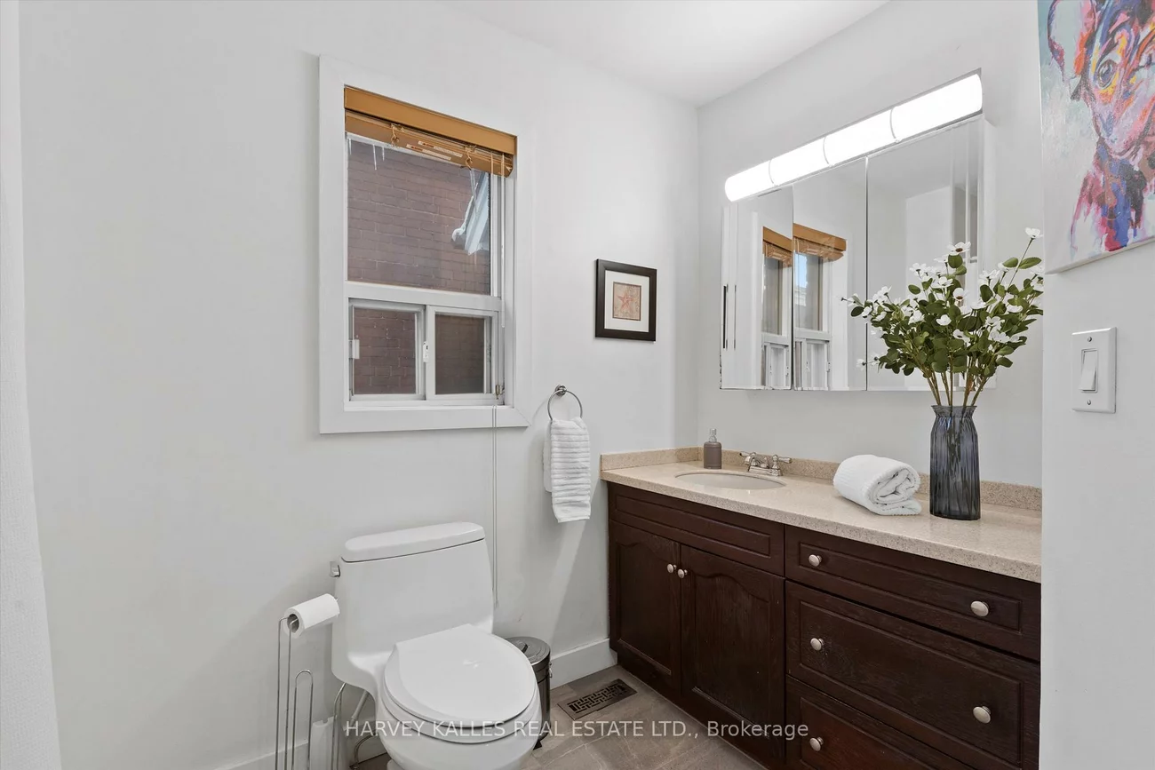 277, Concord, Palmerston-Little Italy, Toronto