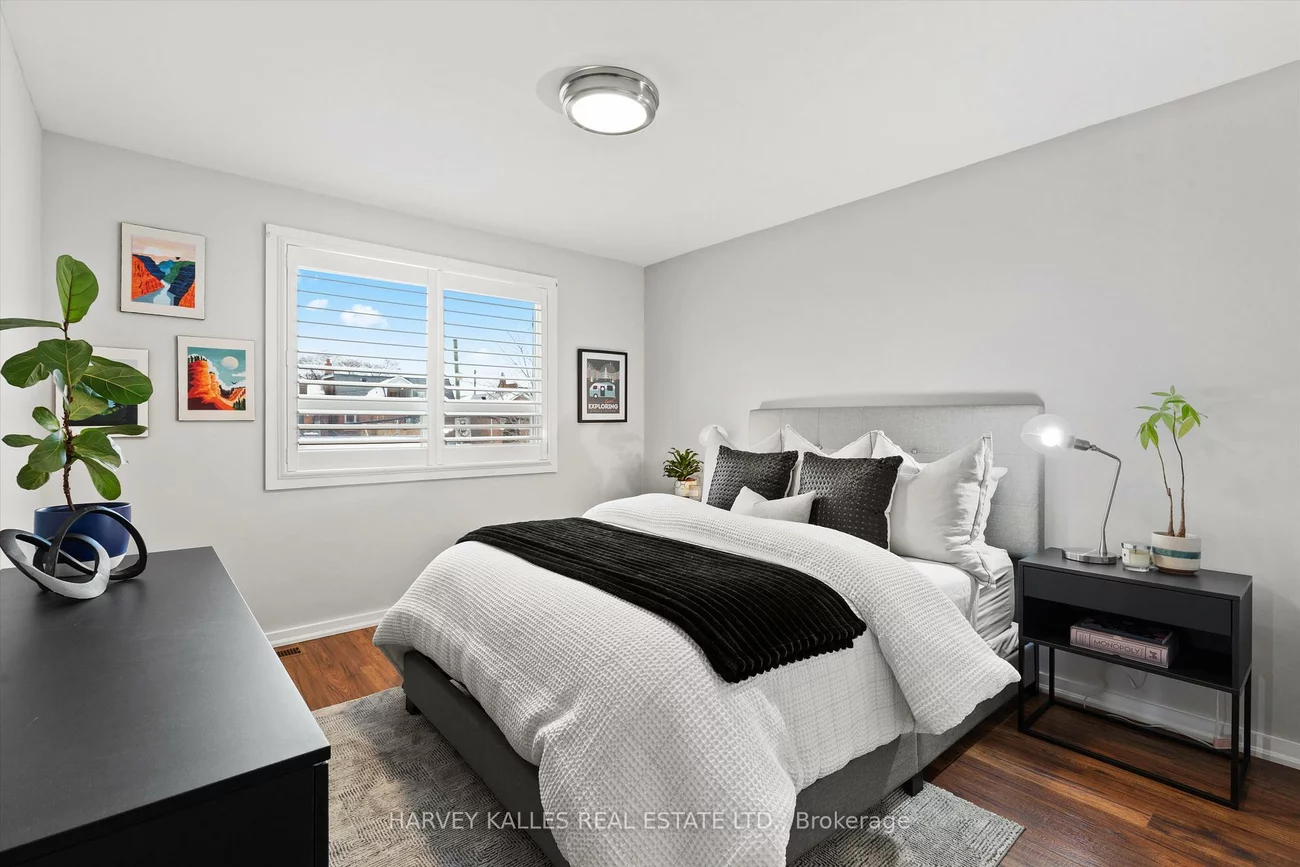 277, Concord, Palmerston-Little Italy, Toronto