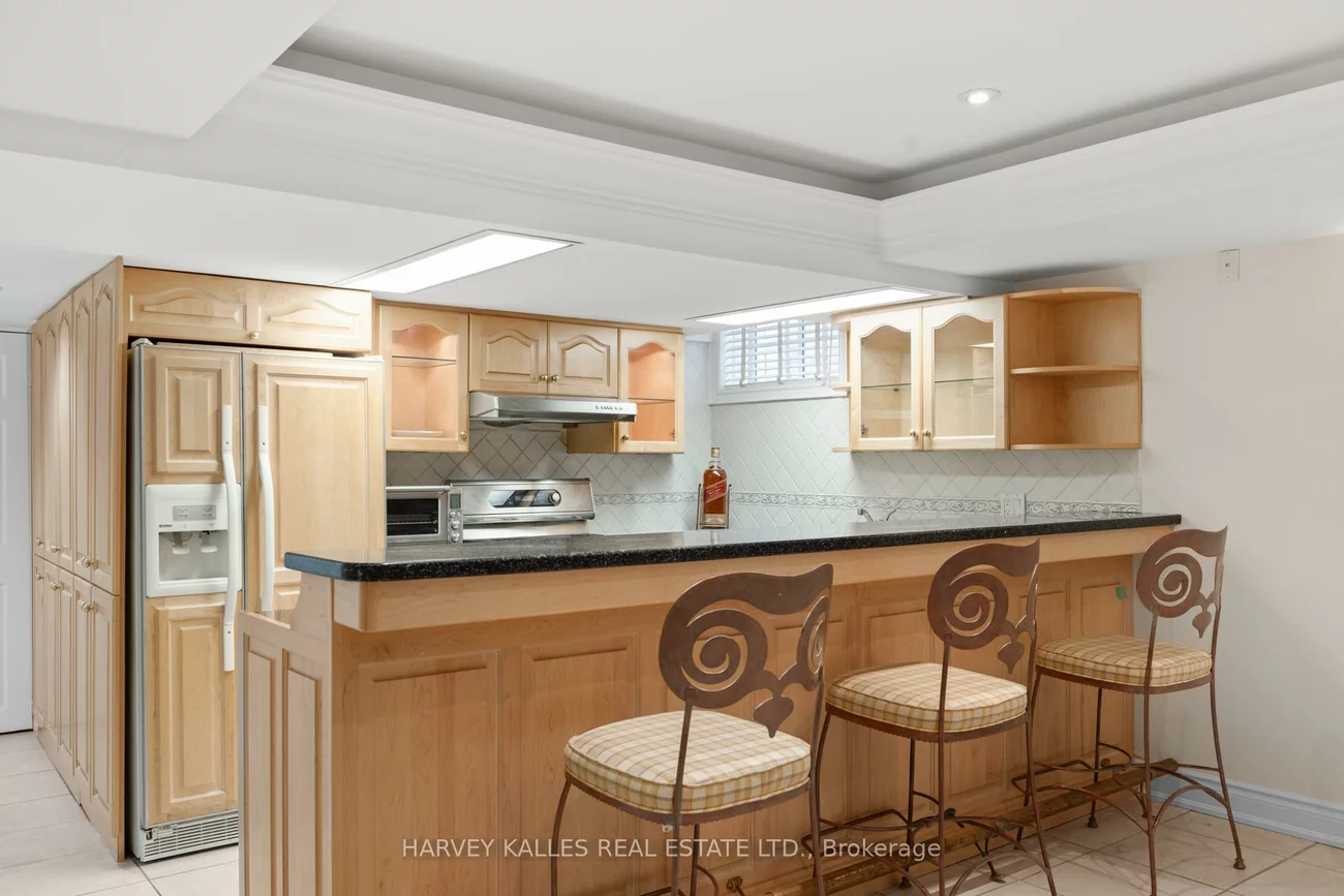 60, Bowan, Bayview Woods-Steeles, Toronto