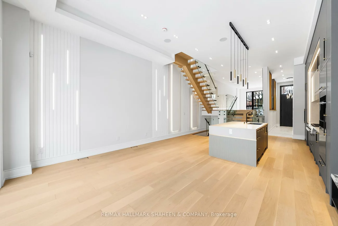 116, Briar Hill, Lawrence Park South, Toronto