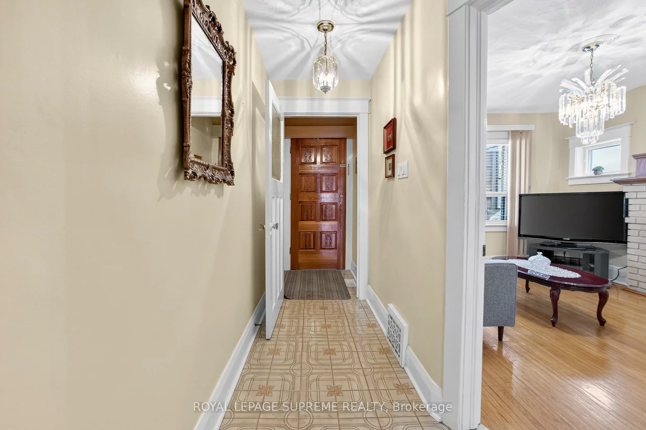 93, Marchmount, Wychwood, Toronto