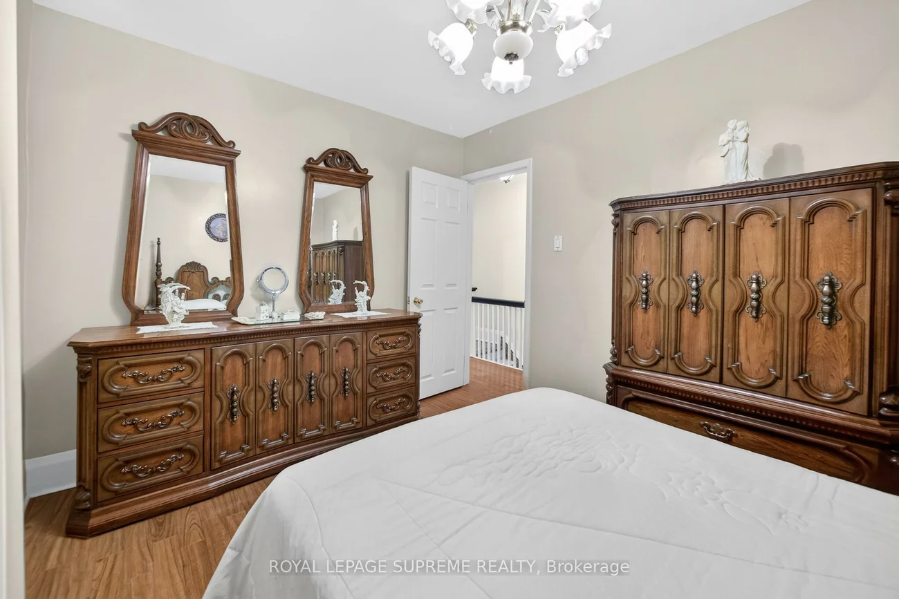 93, Marchmount, Wychwood, Toronto