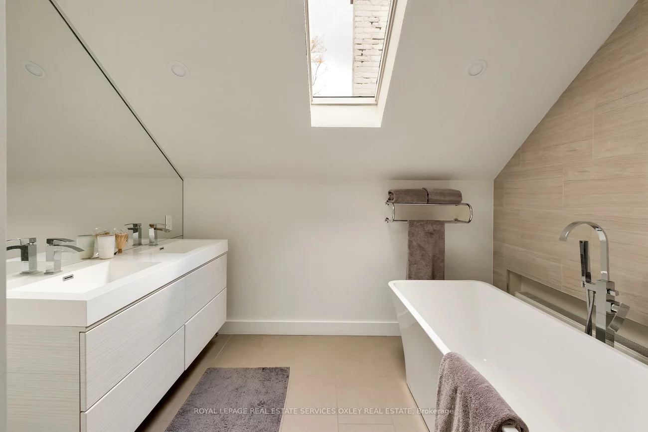 7, Binscarth, Rosedale-Moore Park, Toronto