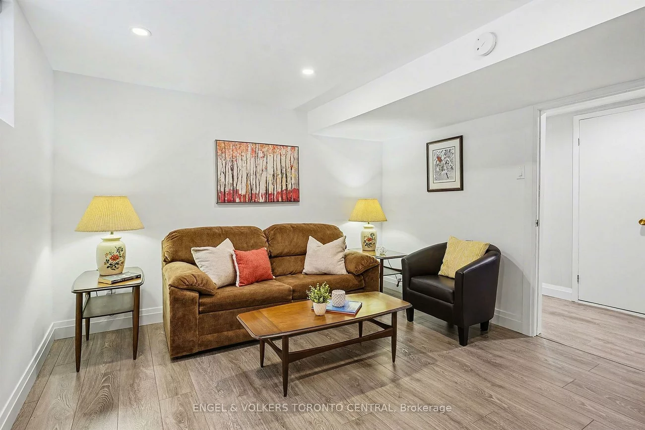 126, Pemberton, Newtonbrook East, Toronto