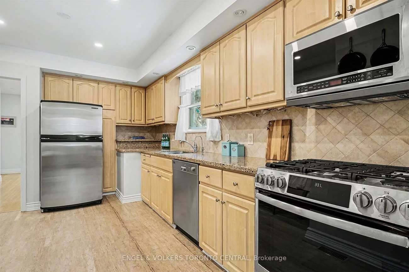 126, Pemberton, Newtonbrook East, Toronto