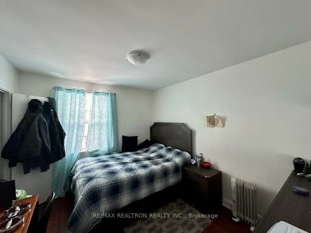 8, Wendy, Lansing-Westgate, Toronto