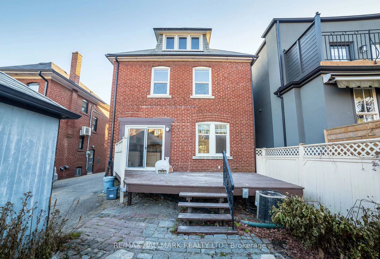 40, Snowdon, Lawrence Park North, Toronto