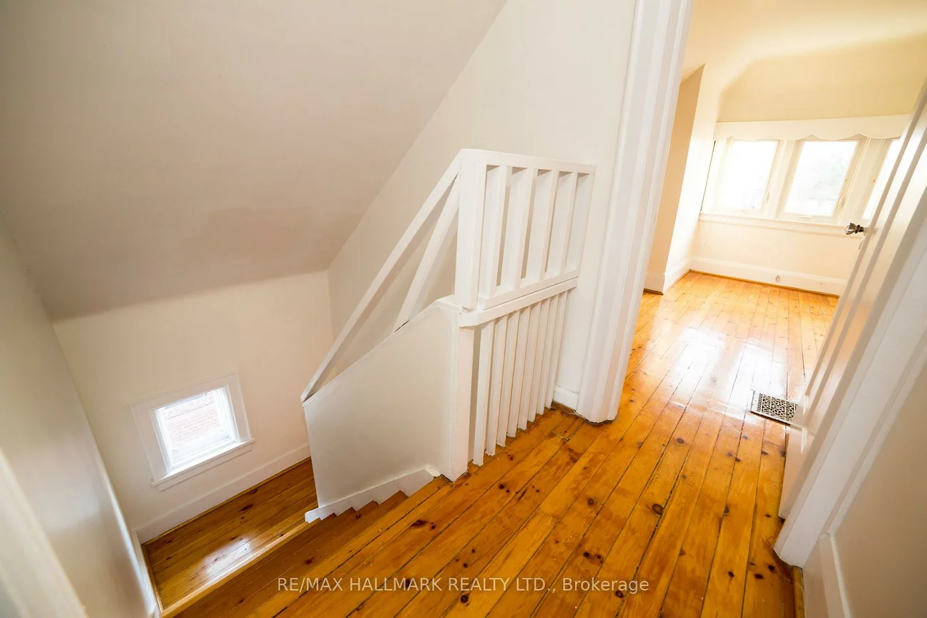 40, Snowdon, Lawrence Park North, Toronto