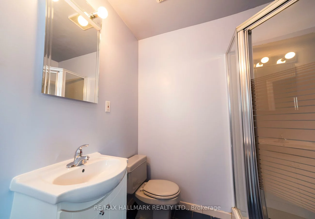 40, Snowdon, Lawrence Park North, Toronto