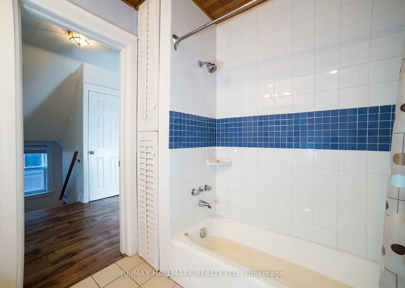 40, Snowdon, Lawrence Park North, Toronto