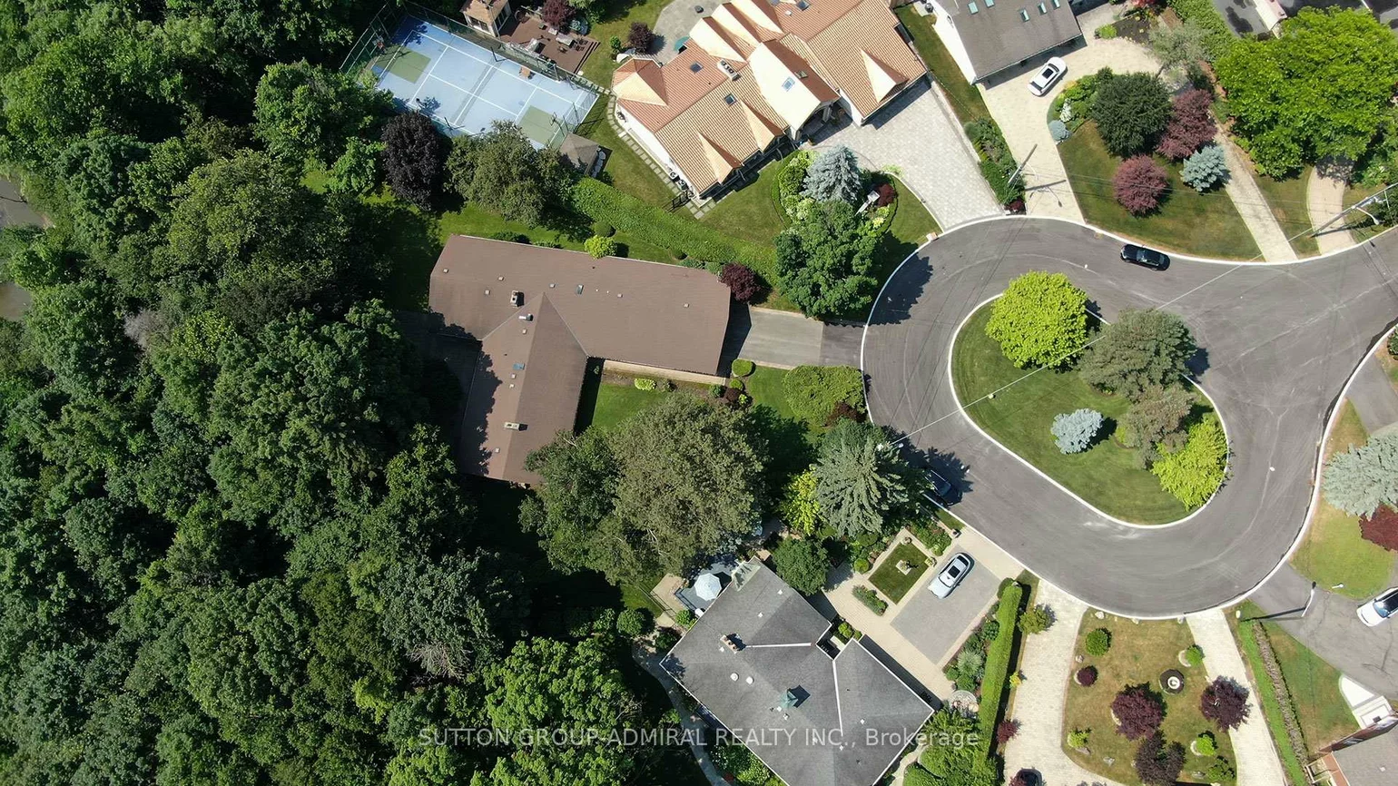 91, Forest Grove, Bayview Village, Toronto