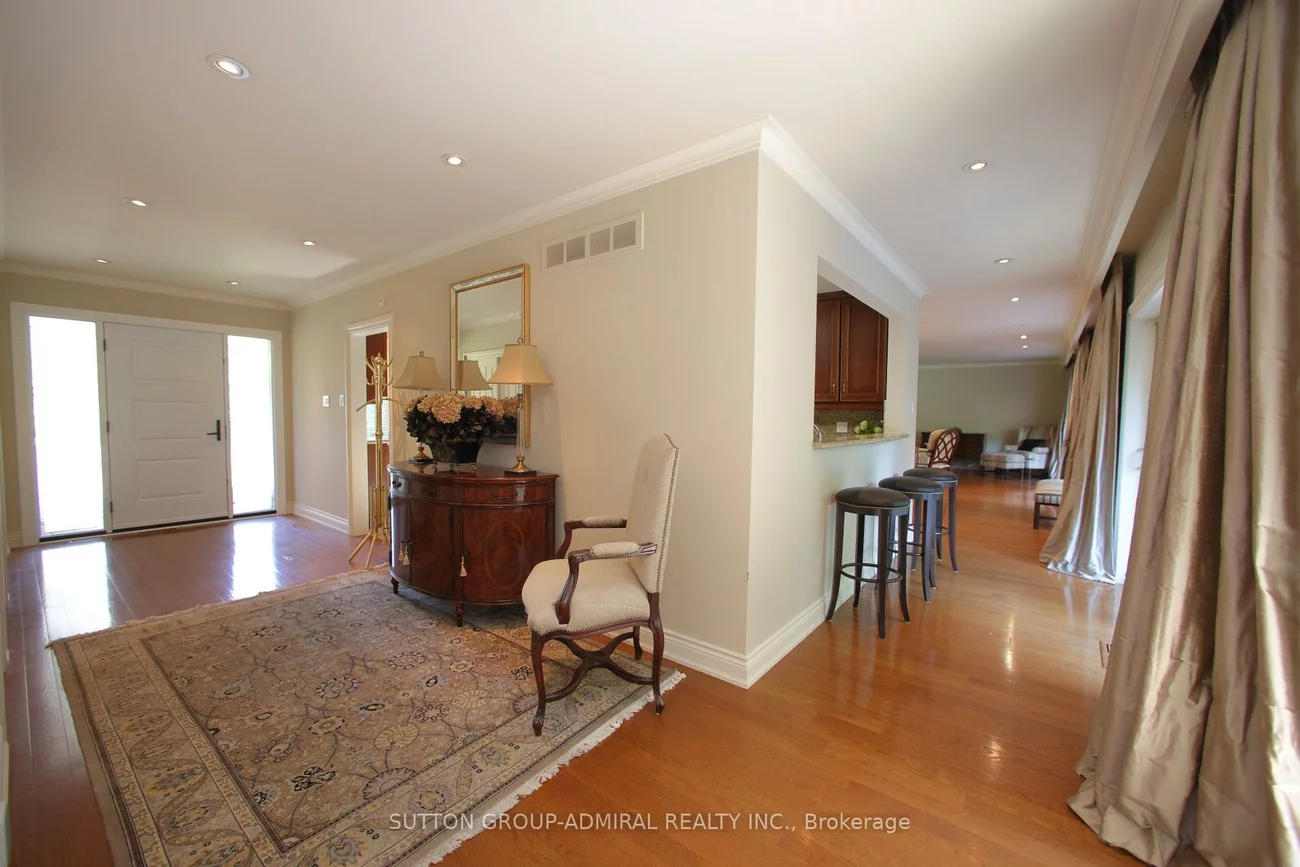 91, Forest Grove, Bayview Village, Toronto